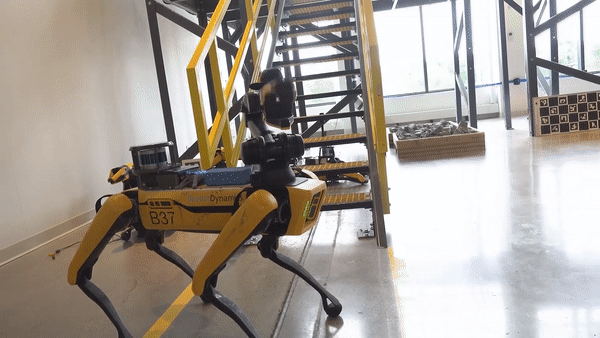 챗GPT를 탑재한 로봇개 '스폿(Spot)'. (사진=보스턴 다이내믹스 유튜브)