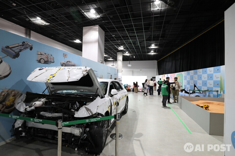 충돌 시험에 사용된 실물 자동차. (사진=국립광주과학관)