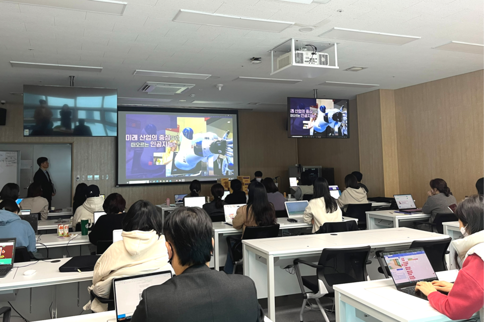 교육이 진행되는 모습. (사진=울산정보산업진흥원)
