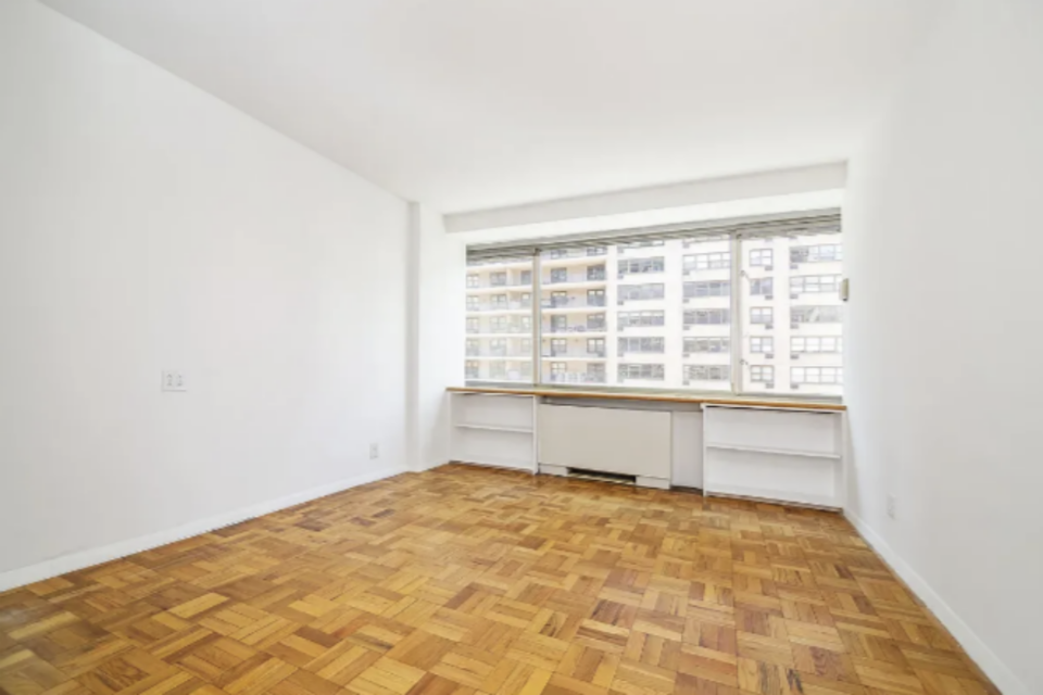 기존 매물 사진. (사진=버추얼 스테이징 AI)