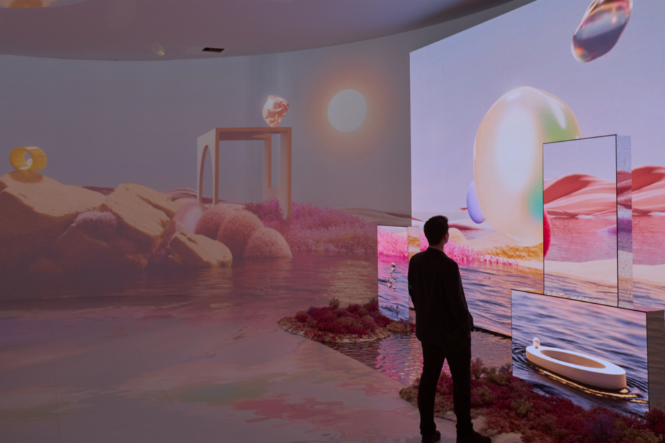 삼성전자가 밀라노 레오나르도 다빈치 국립과학기술박물관 부지에 위치한 레카발레리제(Le Cavallerizze)에서 ‘공존의 미래’ 전시회를 개최한 모습. (사진=삼성전자)