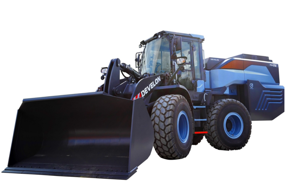 HD현대인프라코어가 프랑스 파리 ‘인터마트(INTERMAT) 2024’에서 공개하는 수소연료전지 전동화 휠로더(DL250-FCEV)의 모습. (사진=HD현대인프라코어)