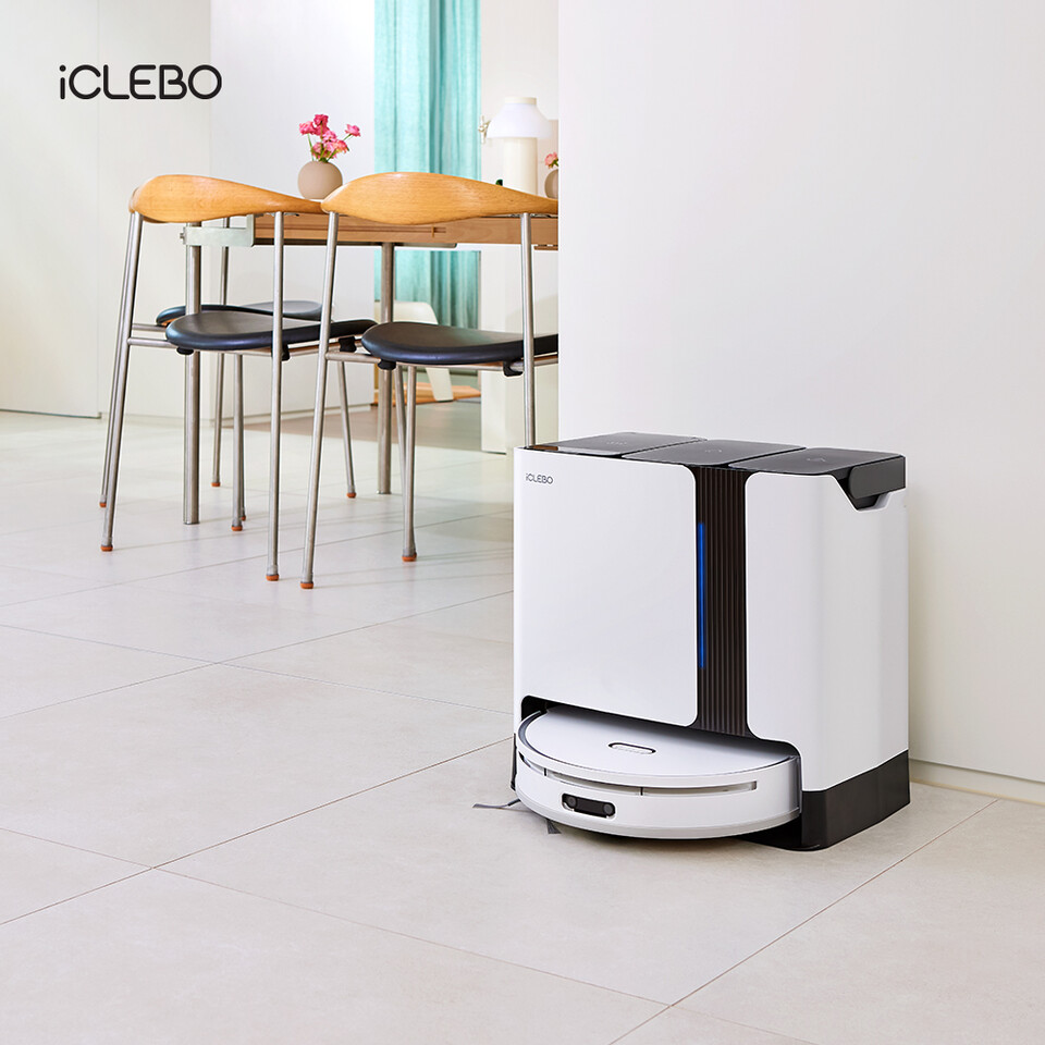 아이클레보 로봇청소기 Ultra365 MAX all-in-one 모델. (사진=아이클레보)