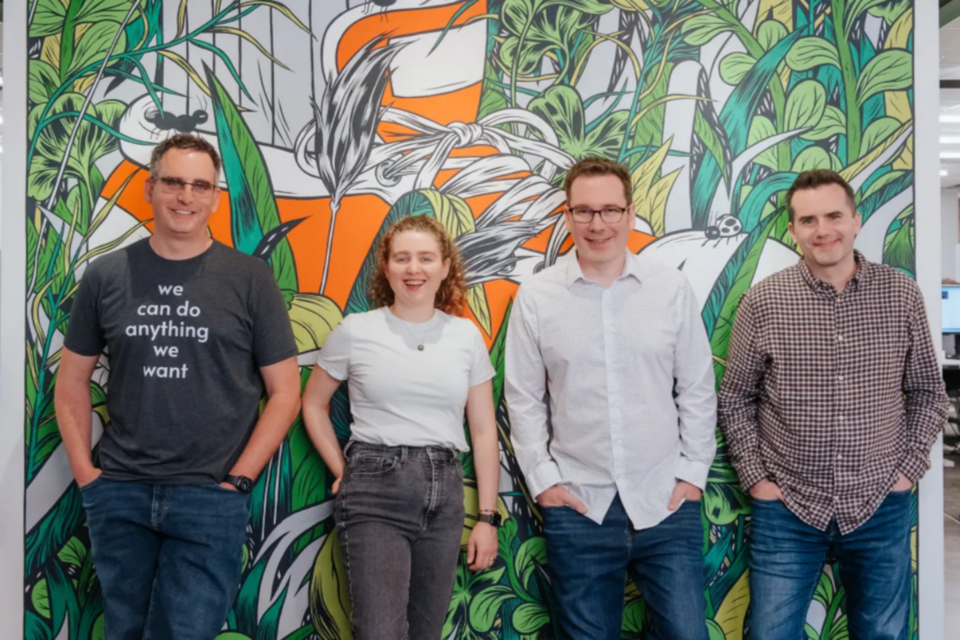 아티피셜 에이전시 공동 창업자들. 이들 모두 구글 딥마인드 출신이다. (사진=Artificial Agency)