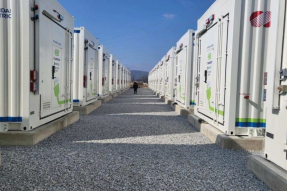 경남 밀양시 부북변전소에 설치된 336MW 용량의 에너지저장장치(ESS). (사진=한국전력)
