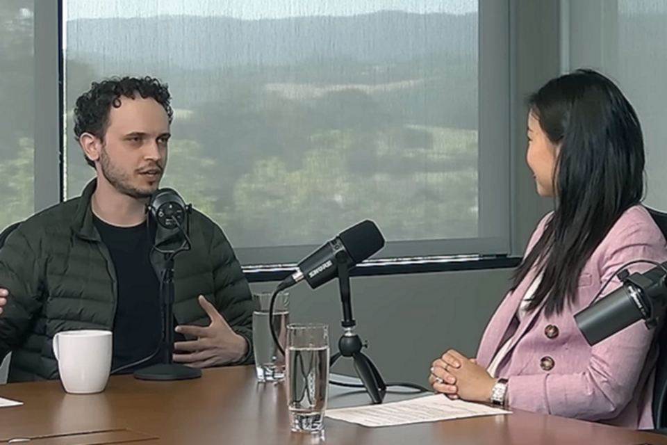 미샤 라스킨 공동 창업자(왼쪽)이 팟캐스트에 출연한 모습. (사진=Sequoia Capital Youtube)