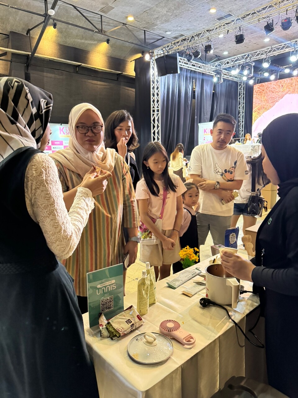 라이브커머스 현장 모습. (사진=제주창조경제혁신센터)