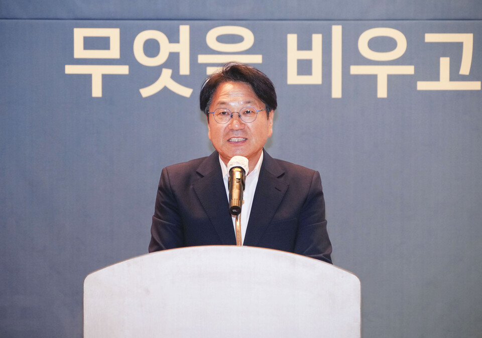 강기정 광주광역시장이 12일 오전 ‘광주연구원 개원 1주년 기념 정책토론회’에 참석해 축사를 하고 있다. (사진=광주광역시)