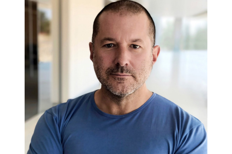 조니 아이브 전 애플 디자이너. (사진=California College of the Arts)