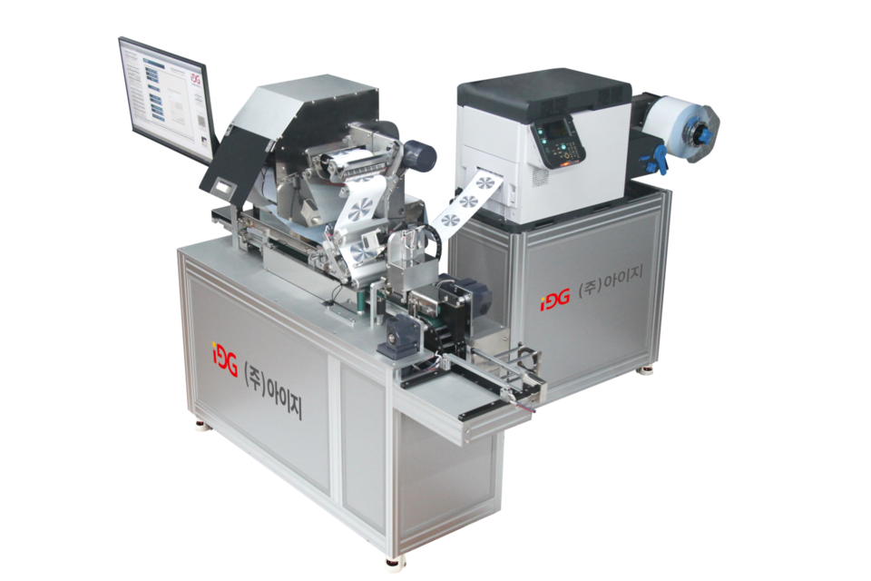 아이지의 스마트 라벨링 로봇 시스템. (사진=아이지)