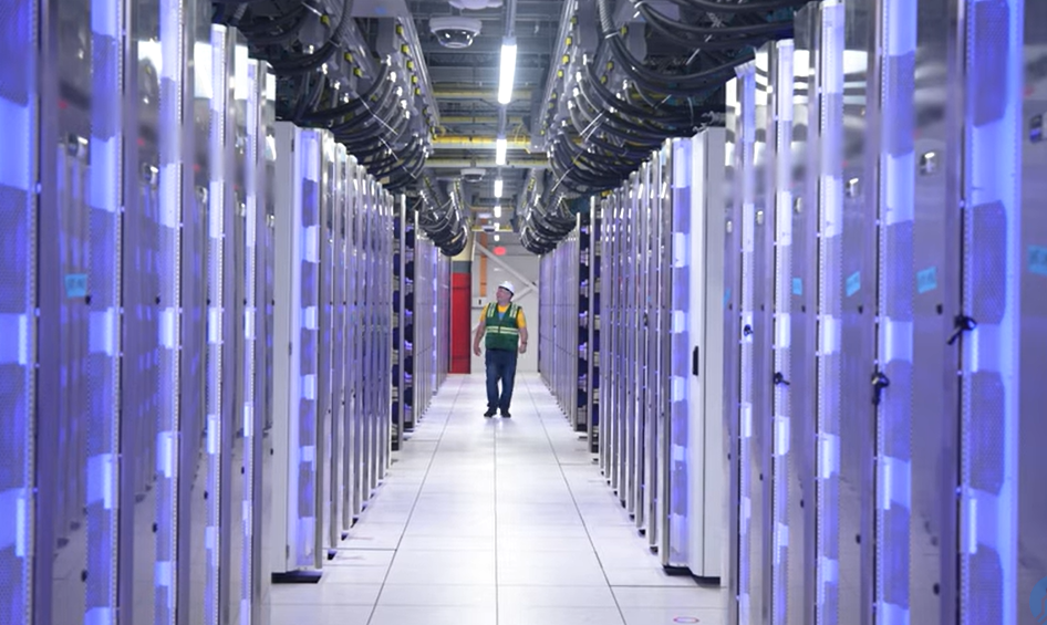 xAI의 데이터센터 내부 모습. (사진=서버더홈)