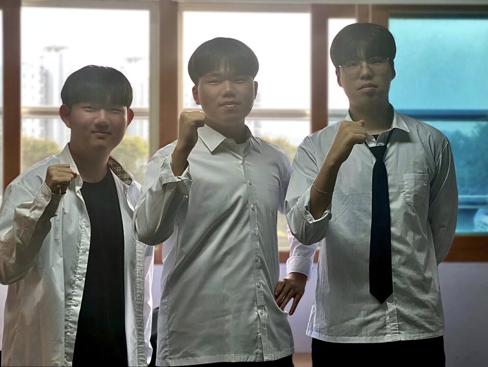 왼쪽부터 정동화, 이승주, 이현우 학생. (사진=광주시교육청)