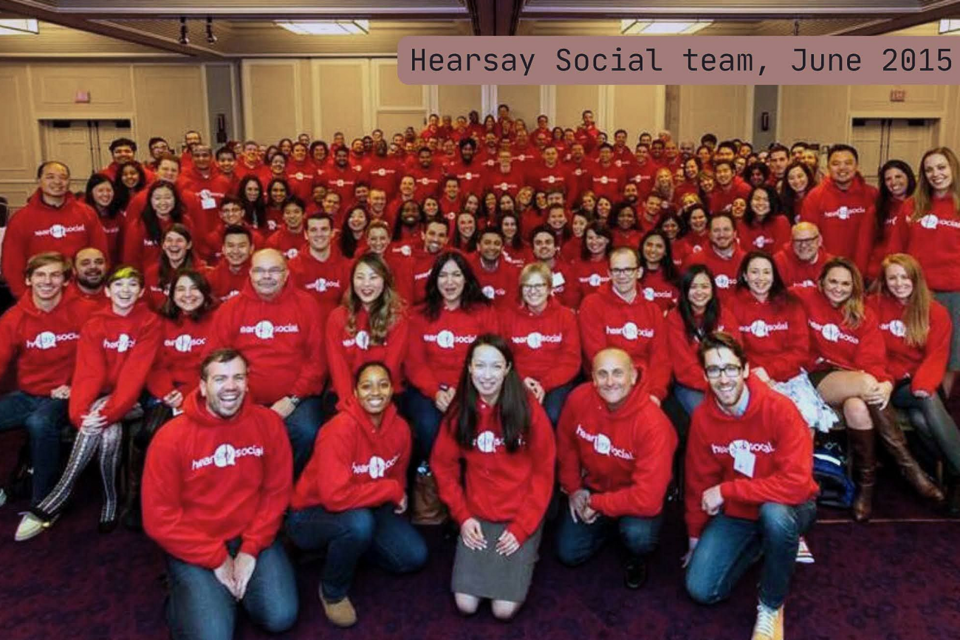 클라라 샤이가 자신이 창업한 히어세이를 이끌던 시절 찍은 기념사진. (사진=링크드인)