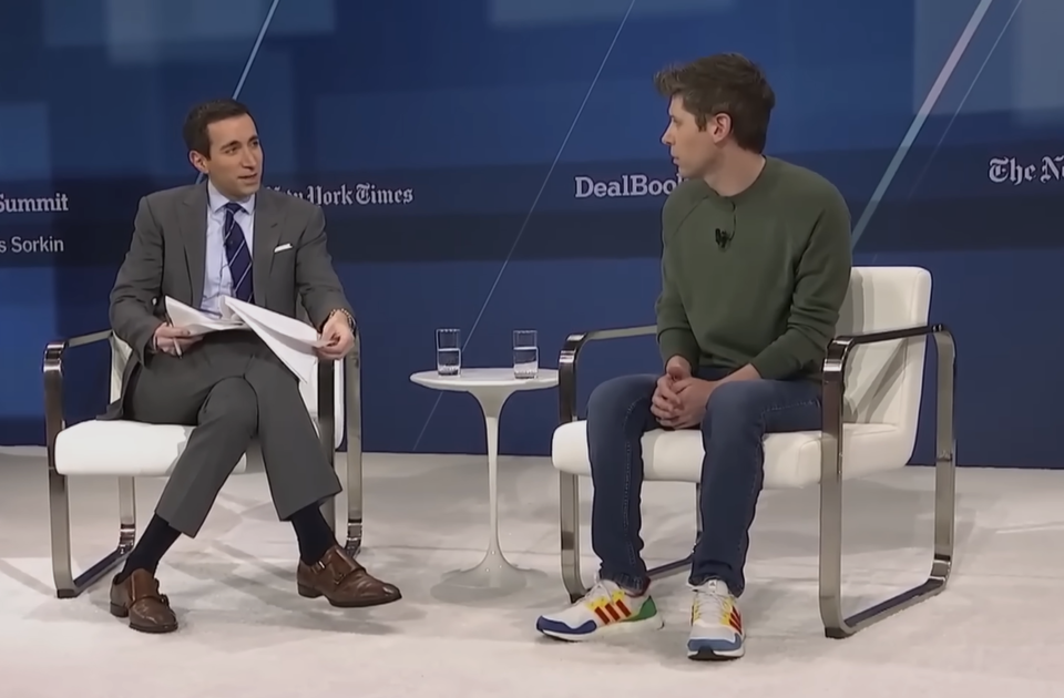 샘 알트만 오픈AI CEO(오른쪽). (사진=New York Times Events Youtube)