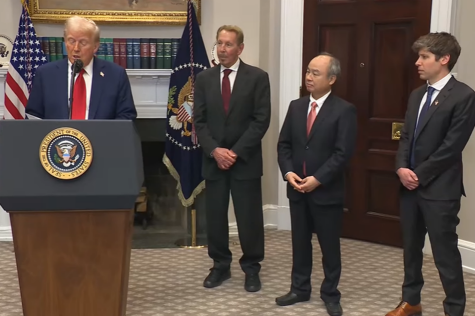 왼쪽부터 트럼프 대통령과 래리 앨리슨 오라클 회장,  마사요시 손 회장, 샘 알트만 오픈AI CEO. (사진=The White House)
