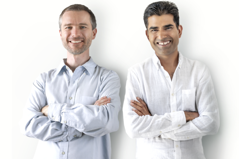 냅킨 AI를 설립한 제롬 숄러 최고기술책임자와 프라모드 샤르마 최고경영자. (사진=냅킨 AI)