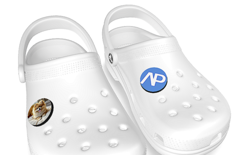 AI가 생성한 강아지 이미지와 AI포스트(AIPOST) 로고를 지비츠로 제작한 사진. (사진=ABLO)