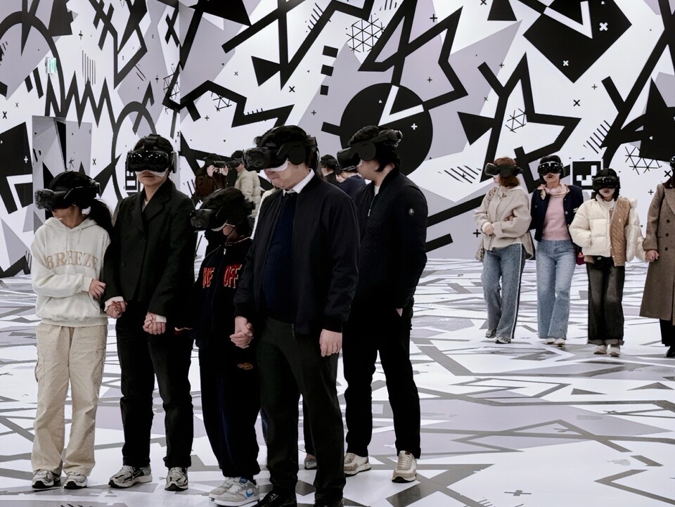 관람객들이 쿠푸왕의 피라미드를 체험하고 있다. (사진=horizonofkhufu_korea)