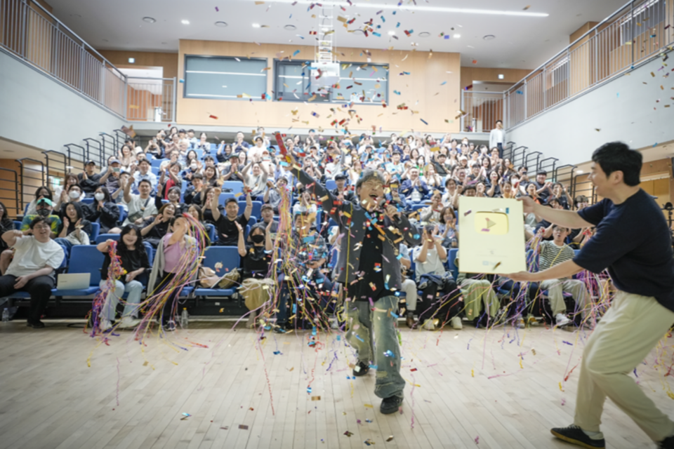 (사진=어비월드)