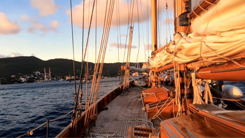 AI 모델 마레이가 만든 영상. (그래픽=문밸리)