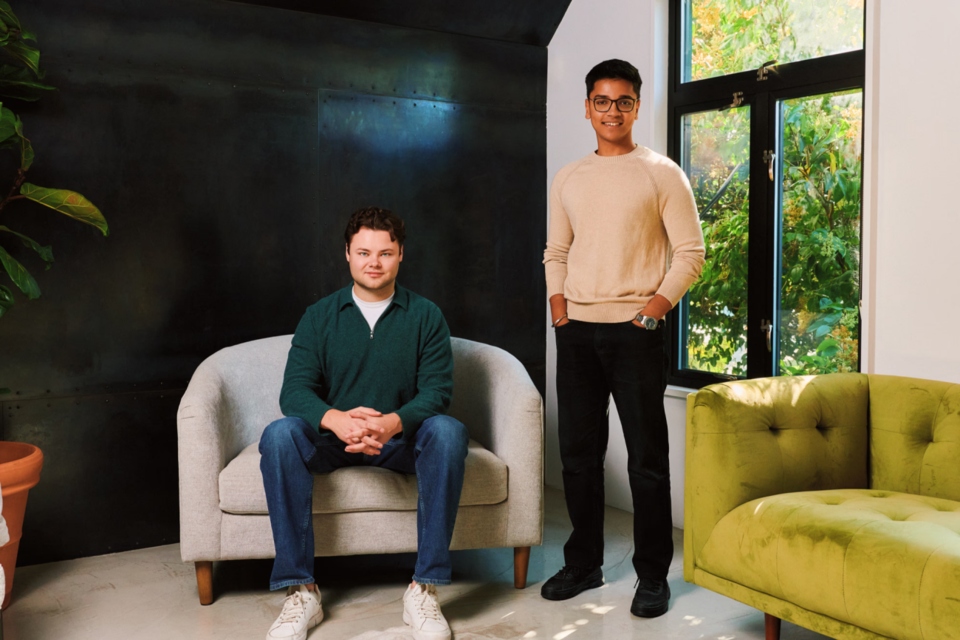 주스박스 공동 창업자인 데이비드 파펜홀츠와 이샨 굽타. (사진=주스박스)