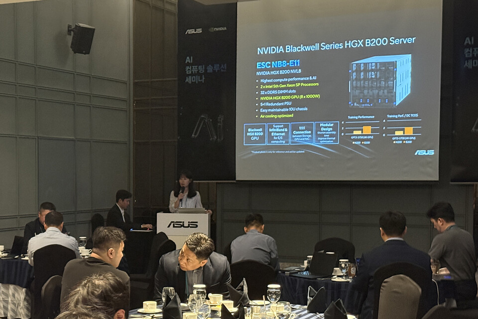 (사진=에이수스)