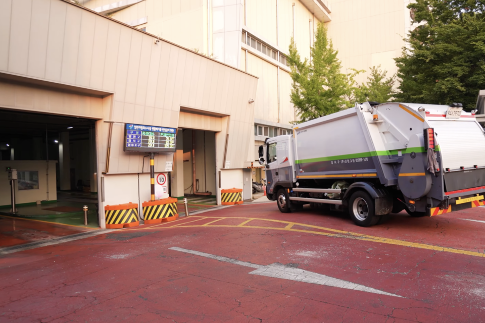 (사진=지식인미나니)